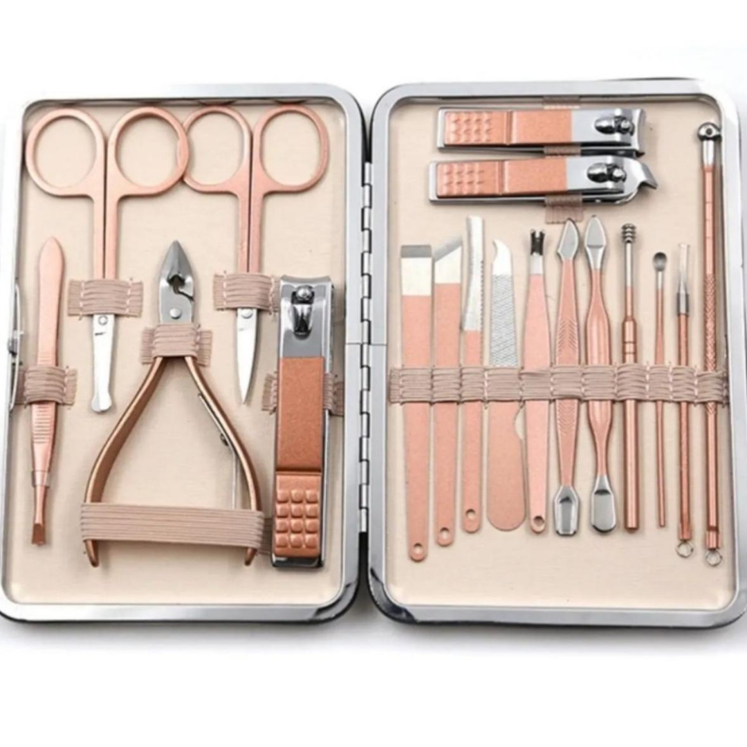 ESTUCHE DE MANICURA