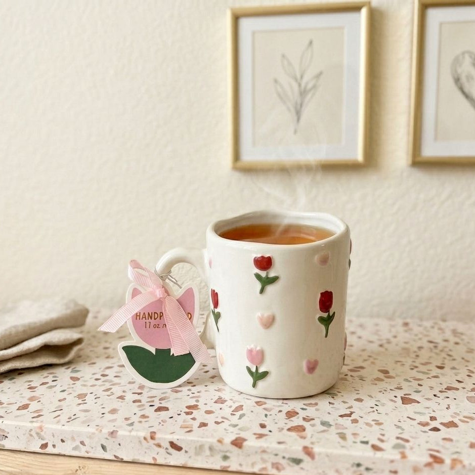 TAZA BLANCA DE TULIPANES MODELO NUEVO
