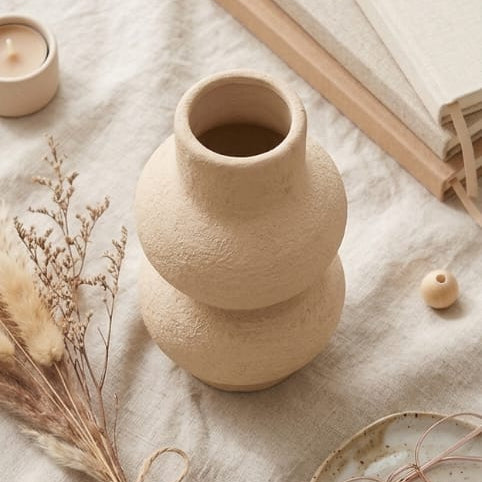 JARRON DE CERAMICA CON TEXTURA RUSTICA M