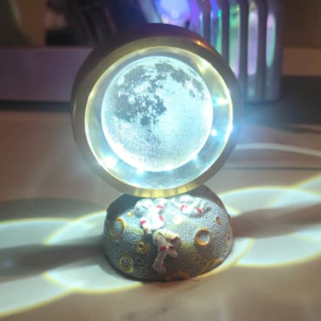 BOLA DE CRISTAL CON ARO DORADO