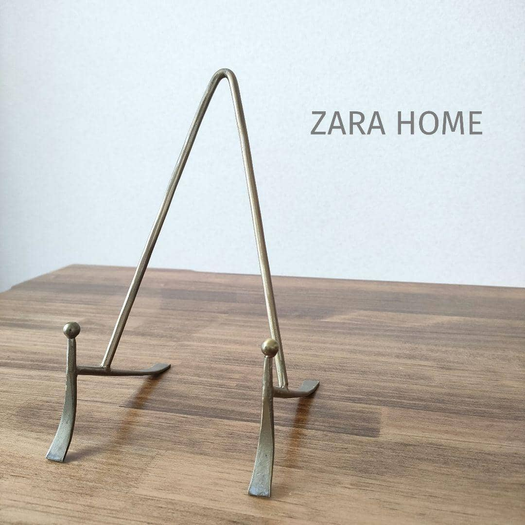 POSA LIBRO PEQUEÑO ZARA HOME