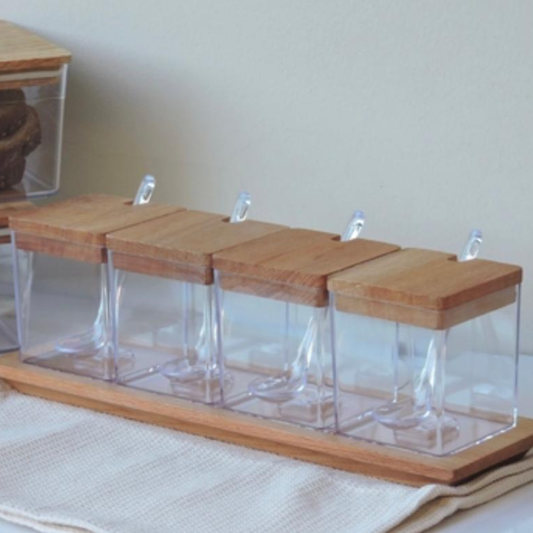SET DE 4 CONDIMENTEROS ACRILICOS TAPA BAMBÚ RECTANGULAR CON TABLITA