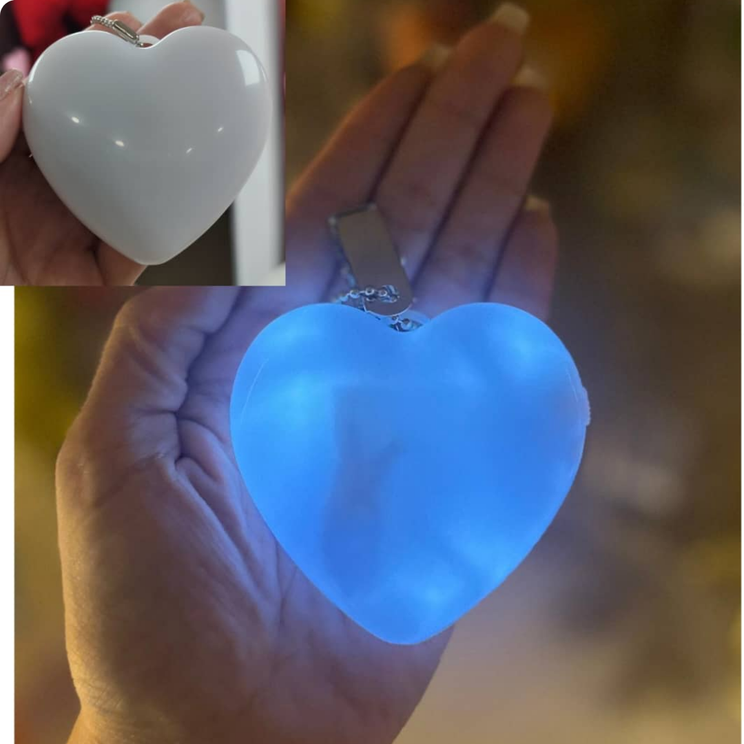 LINTERNA DE CORAZÓN PARA CARTERA
