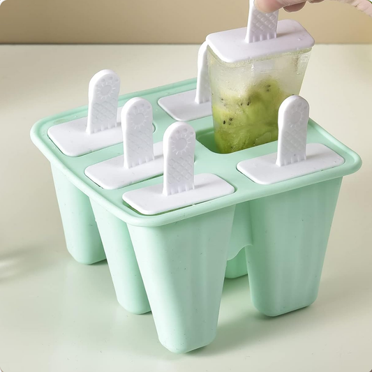 SET DE 8 MOLDES PARA HELADO COLOR VERDE