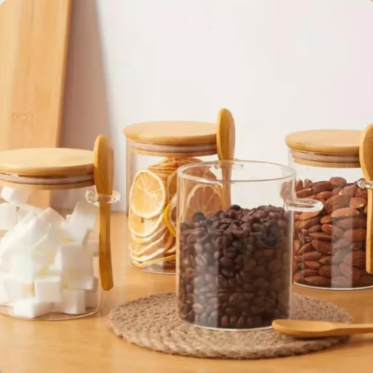 SET DE 4 VASOS DE VIDRIO CON TAPA BAMBU Y CUCHARITA
