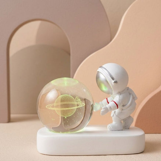 LÁMPARA DE ASTRONAUTA CON BOLA DE CRISTAL