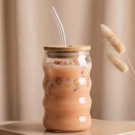 VASO DE VIDRIO CON 4 ONDAS DE TAPA DE MADERA Y PITILLO